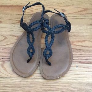 Target 8W sandals